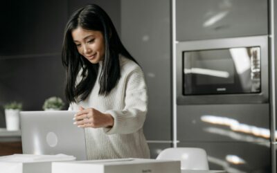 Comment utiliser l’UX et l’UI pour attirer et convertir les visiteurs de son site ?